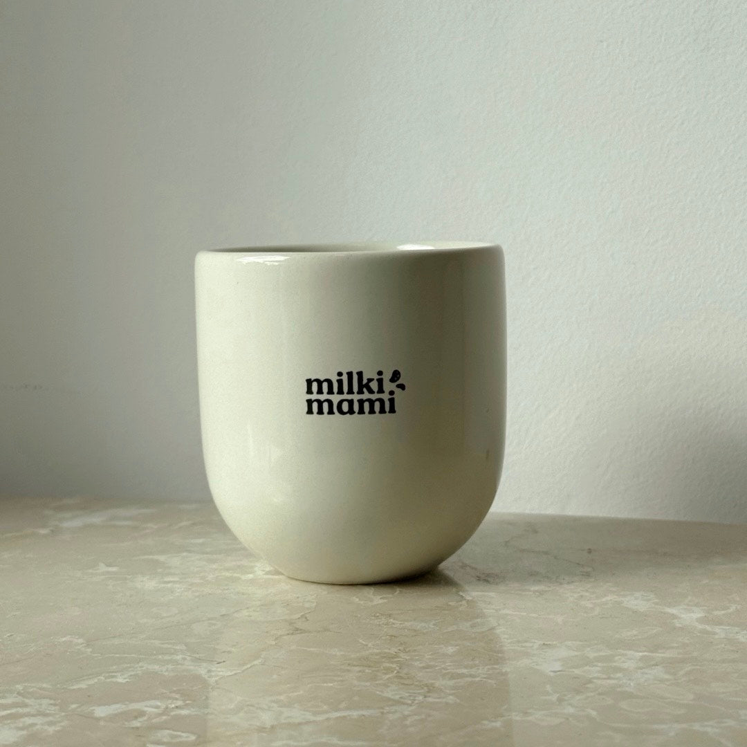 Skodelica Full of milk. Full of love